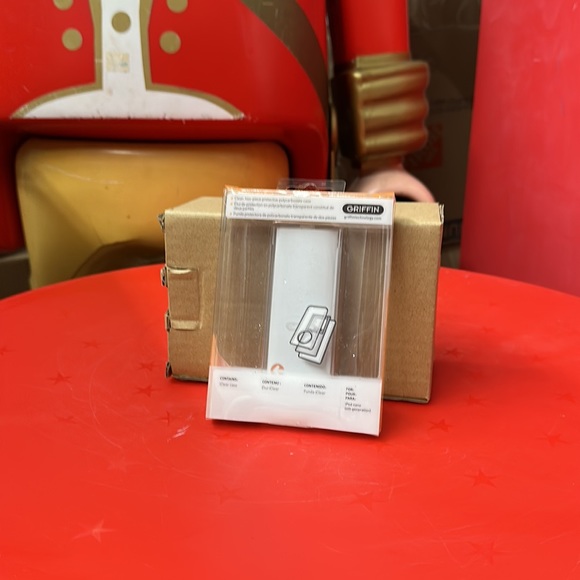 Griffin iClear Case for iPod Nano 4th Generation - Picture 2 of 5